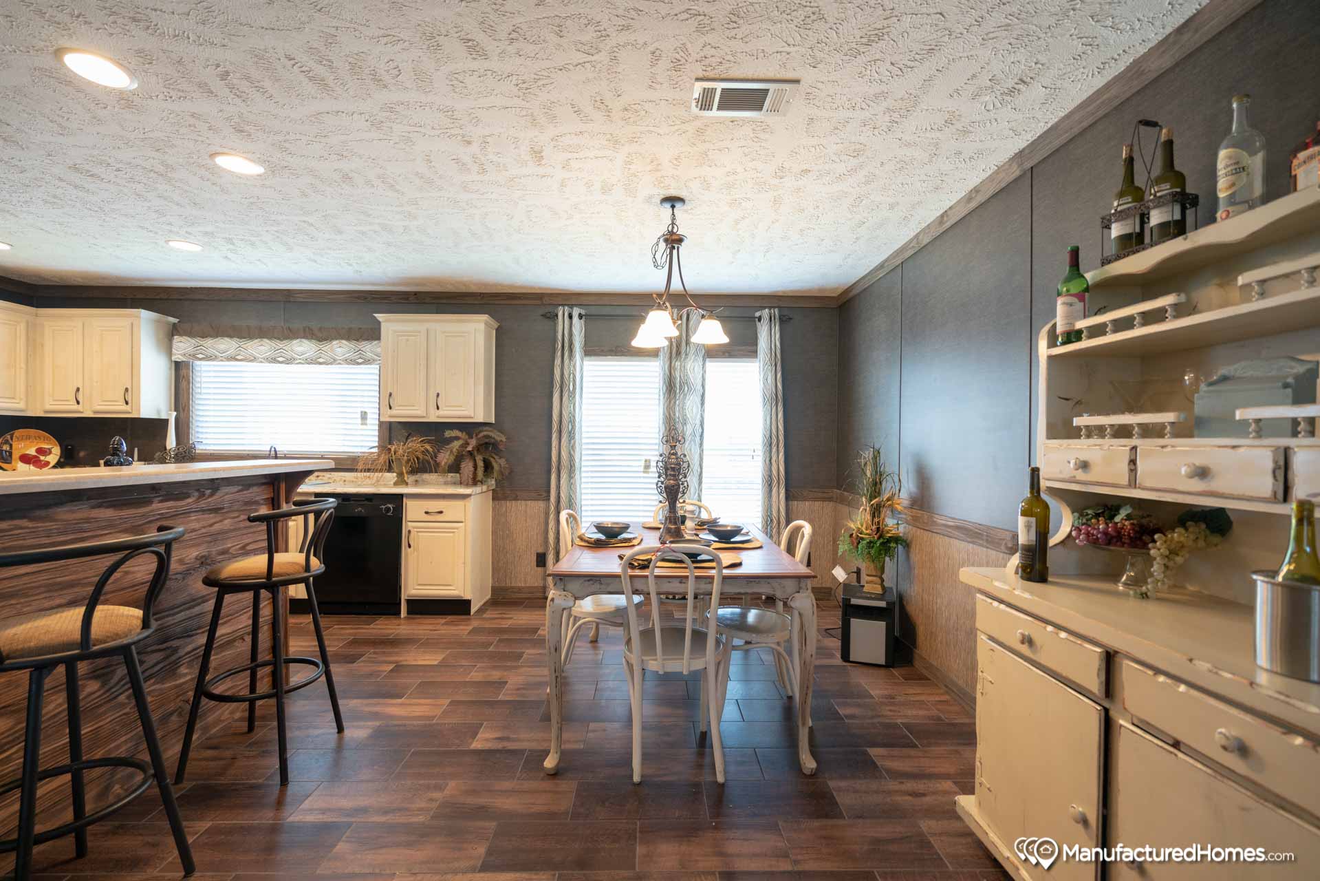 Bolton Homes DW The Carrollton by Kabco Builders Inc.